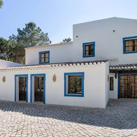 Villa Sleeps 12 With Pool Air Con And Wifi *