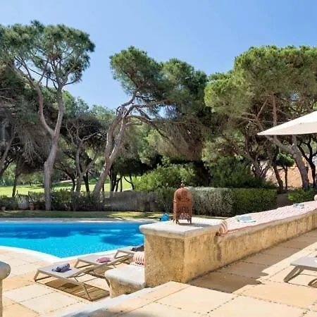 Sleeps 12 With Pool Air Con And Wifi Vale do Lobo